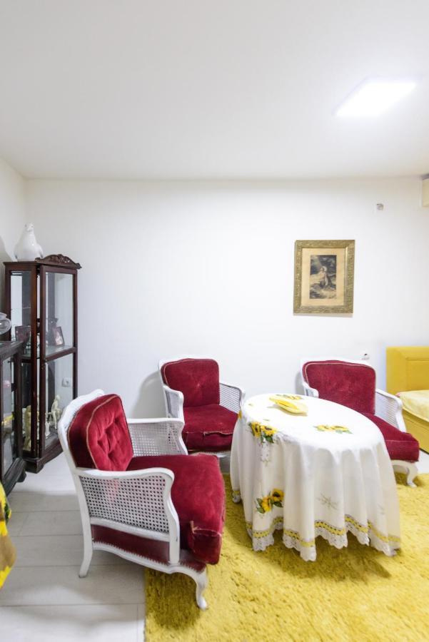 Apartman Lala Apartment Kraljevo Exterior photo
